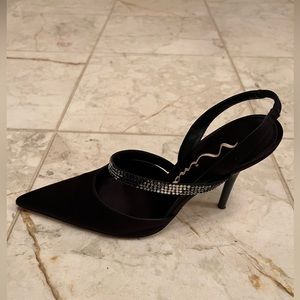 Nina Size 9m Black Luster Satin Pump